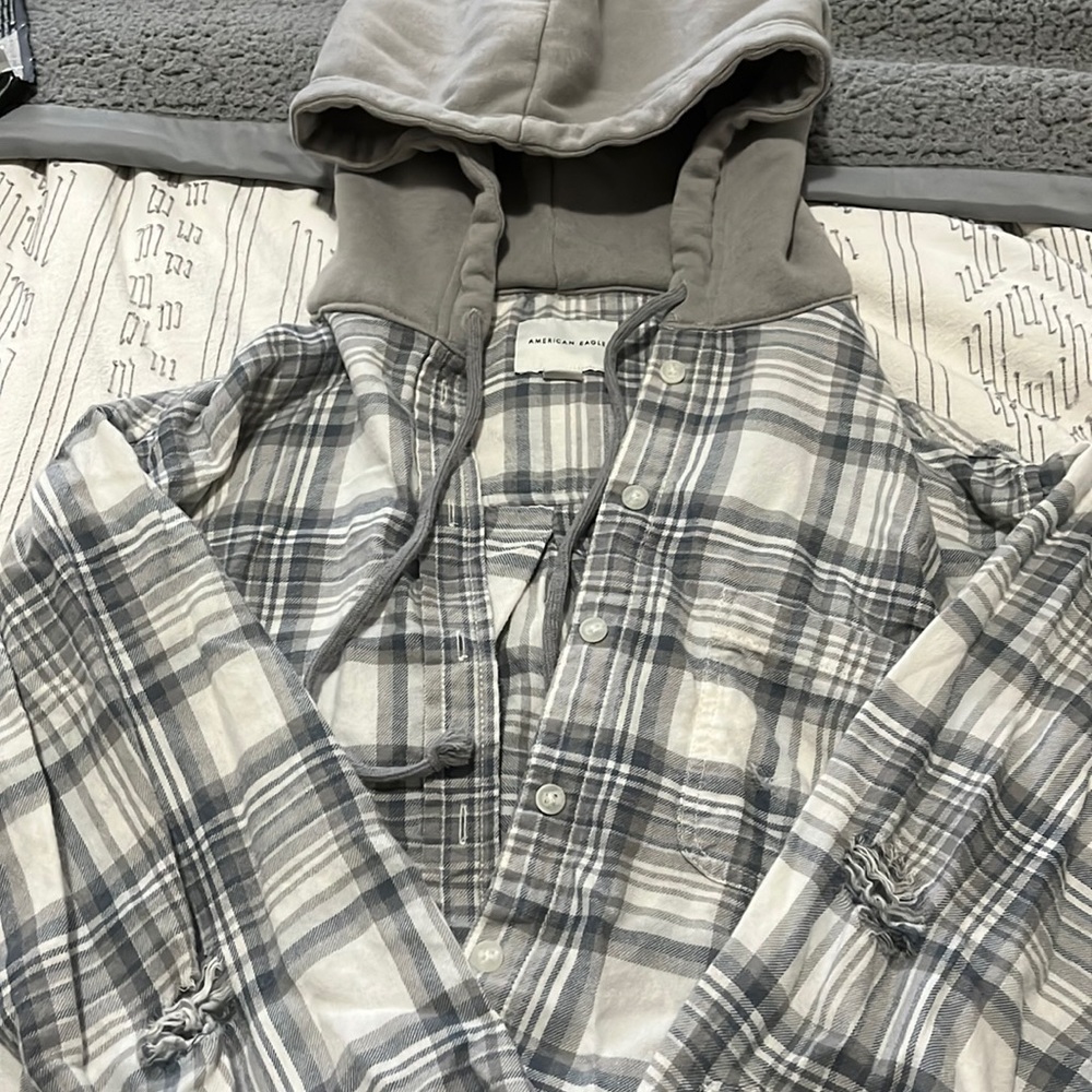 COPY - American Eagle plaid jacket